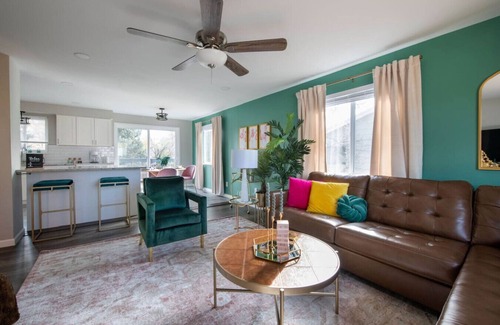 Arvada House | Vibrant Modern Retreat | Close to Denver & Trails