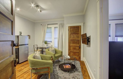 Central Midtown Apartment | Vibrant Retreat | Near Beale & Overton Park