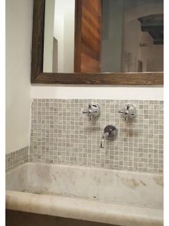 Carrara Apartment | Vicolo Bugliolo 10 - HOME B&B