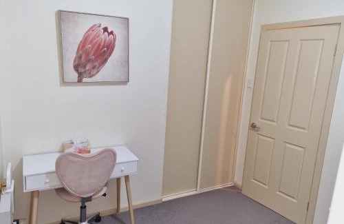 Victor Harbor House | Victor Central Cottage Perfect Location