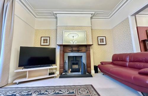 Whitley Bay House | Victoria House By The Sea