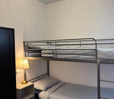 Historic George Town Hotel | Victoria Pods