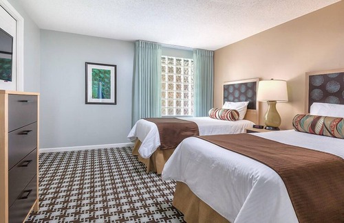 Inner Harbour Resort | Victoria Resort 3bdr