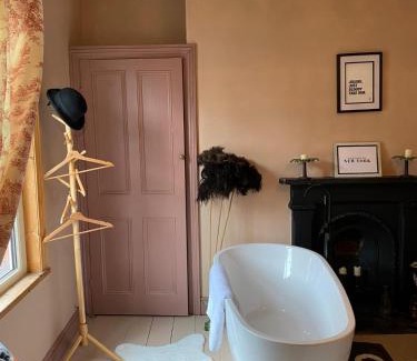 York House | Victorian Farrar Cottage