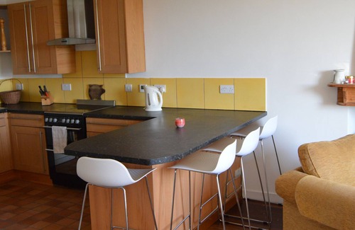 Kilcreggan Cottage | Victorian terraced Cottage with great views.