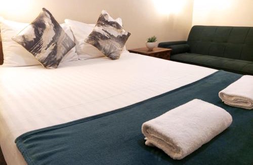 Portsmouth Hotel | Victorin House - All rooms are EN-SUITE
