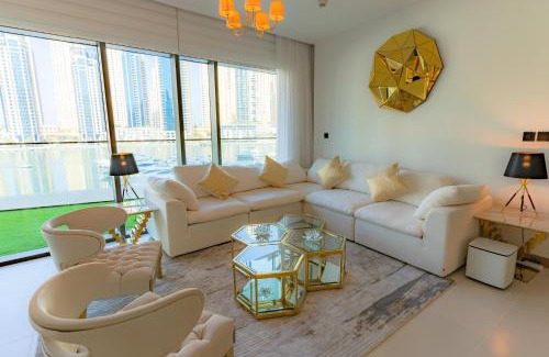 Dubai Marina Apartment | Vida Dubai Marina & Yacht Club , Hotel and Residences , Luxurious 2BR