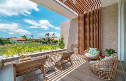 Batu Bolong Villa | Vida & Vola : Majestic Coastal Retreat 40 Guests incl in Price
