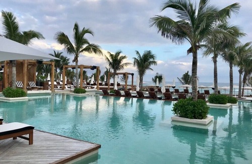 Downtown Cancun Resort | Vidanta The Grand Mayan Vacation Club