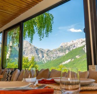Shale Hotel | Vidis Chalet Boutique Hotel