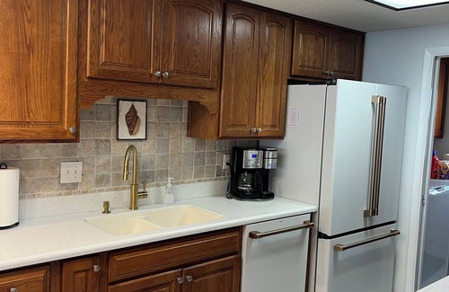 Navarre Beach Condo | View with a Room Navarre Towers 1207