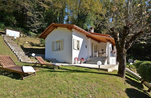 Stazzema House | Views. Detached house with a private garden.
