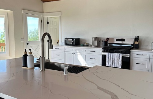 Hillside East House | Views of Anchorage