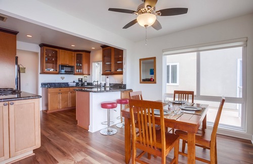 Del Mar Condo | Views of the race track and ocean: The Jockey's Oceanview Quarters