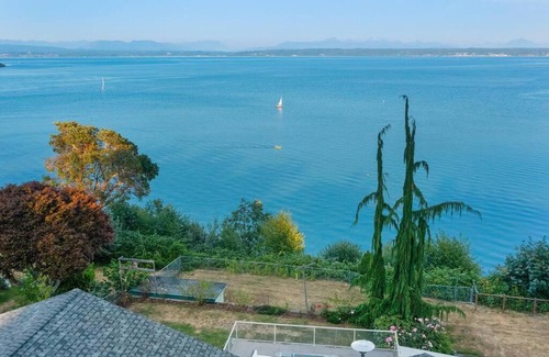 Camano Island House | Views, Seclusion, Cozy Island Comfort