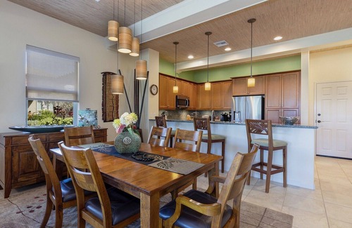 Kamuela Condo | Views, Views, Views Chef's Kitchen, Ample Supplies, Home Office, Weekly Discount