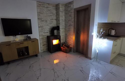 Herzegovina-Neretva Canton House | Vikendica Bošnjak