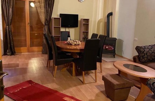 Laktasi House | Vikendica Duki