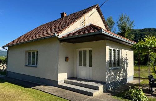 Ljubovija House | Vikendica Lazic