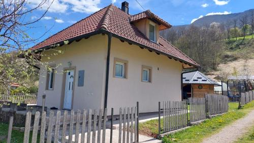 Bajina Basta House | Vikendica Obradović