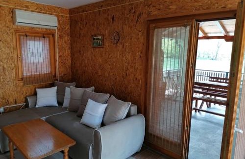 Ljubovija House | VIKENDICA ODMOR NA DRINI