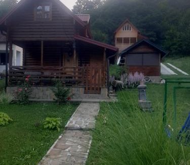 Lukovo House | Vikendice Mijajlović 1