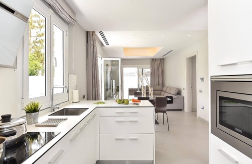 Maspalomas Villa | Villa Playa Del Ingles Vista | Luxury Retreat in Gran Canaria | Private Heated.