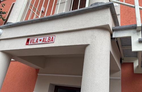 Korce Apartment | Vila Alba