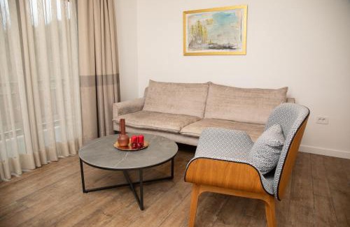 Tuzla Canton Hotel | Vila Ana