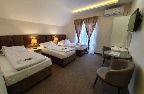 Subotica House | Vila Astonia
