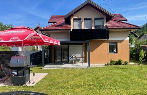 Tuzla Canton Villa | Vila BD