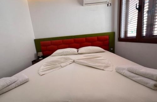 Qender Apartment | Vila Behar - Penthouse Apartment