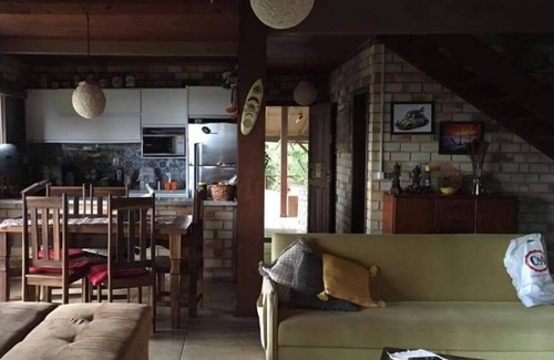 Praia do Rosa Villa | Vila del Rosa , Casa Maravilhosa na Praia do Rosa , Ibiraquera c/Piscina