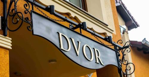 Subotica Bed & Breakfast | Vila Dvor SUBOTICA