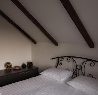 Banatski Karlovac Bed & Breakfast | Vila Lio & Restaurant Devojacki Bunar