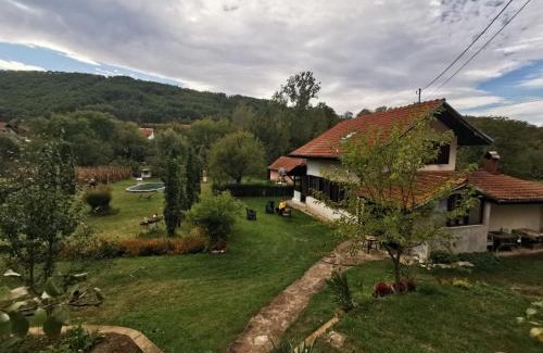 Dimitrovgrad Villa | Vila Petrov