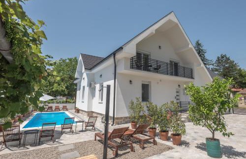 Banja Koviljaca Apartment | Vila Pobeda