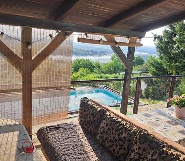 Novi Sad House | Vila Teja