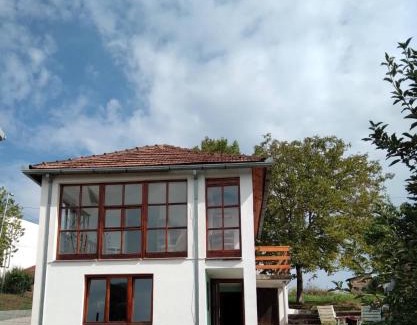Vrdnik Apartment | Vila Zvončica