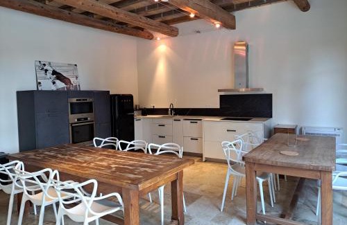 Graveson Apartment | Villa à la campagne - 2 Personnes