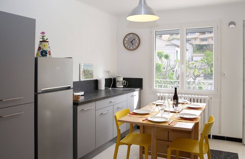 Vaison-la-Romaine Villa | Villa 100m2 with enclosed garden planted with trees close to the city center