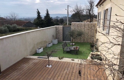 Joucas House | Villa 130m2 with above ground pool near Gordes and Roussillon.