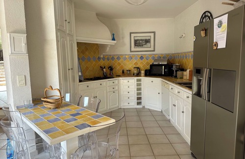 Cap Benat House | Villa 150 m2 8 Personnes Avec Piscine Dans un Domaine Privé, 300m de la Plage