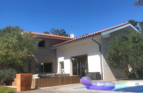 Capbreton House | Villa 2 feet from the beach, superb amenities (heated pool, jacuzzi.)