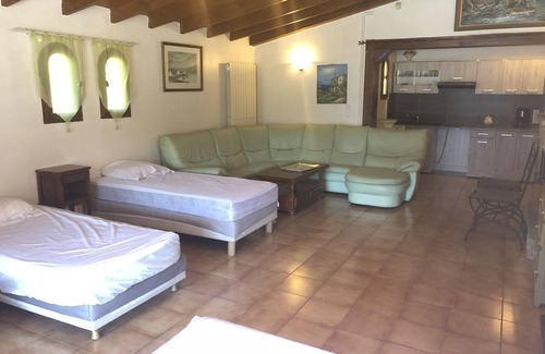 Argeles-sur-Mer Villa | VILLA 230 m² - 16 Pers - 8chambres -4000m² de parc/piscine 10 x 5m a 5 mn plage