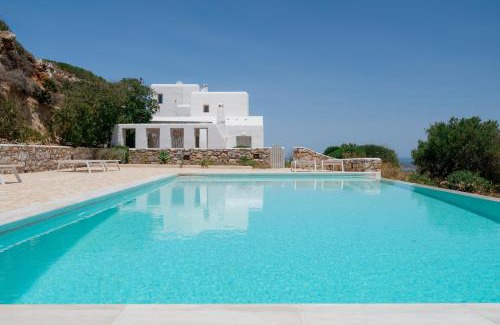 Paros Villa | Villa Acqua · Gorgeous pool villa, stunning sea views, helipad!