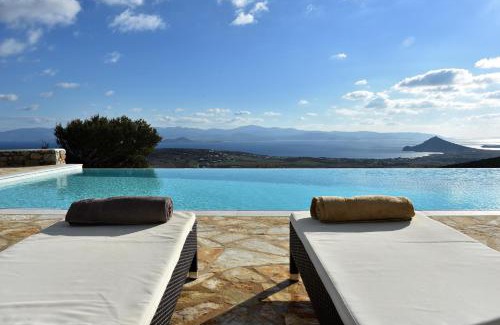 Paros Villa | Villa Acqua · Gorgeous pool villa, stunning sea views, helipad!