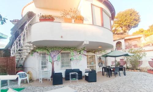 Licola House | Villa Adelia