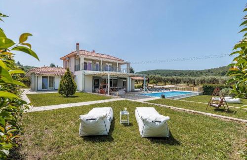 Alikias House | Villa Aelia Für 10 Personen In Skopelos