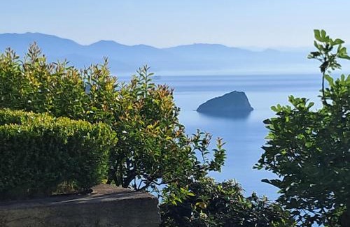 Groppino-Torbora Bed & Breakfast | VILLA AGA